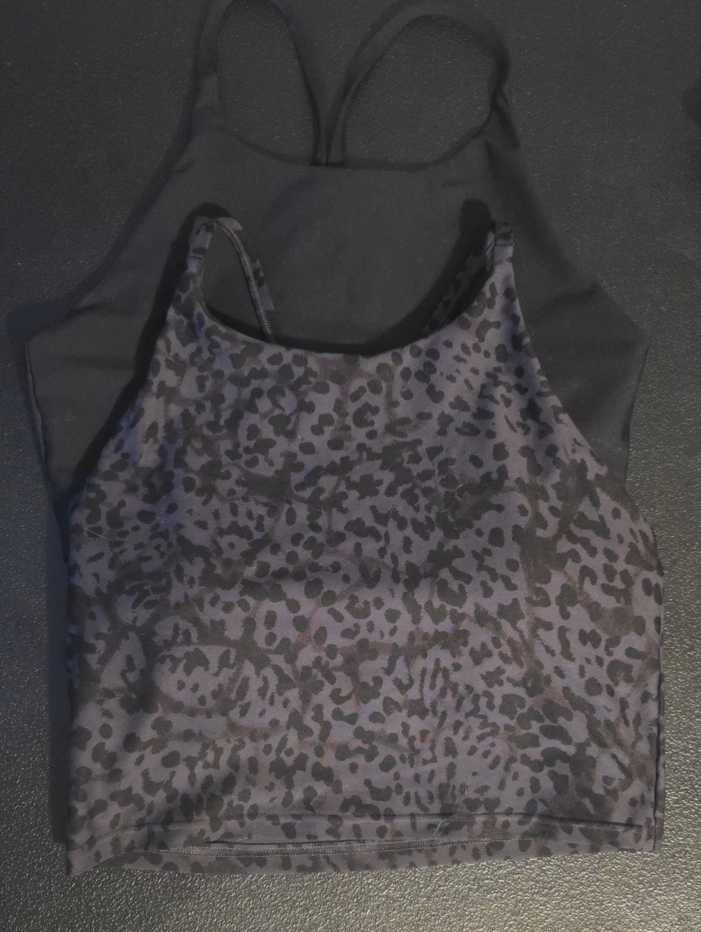 Old Navy Active Leopard-Print Long Line Sports Bra (2)- Black/Grey